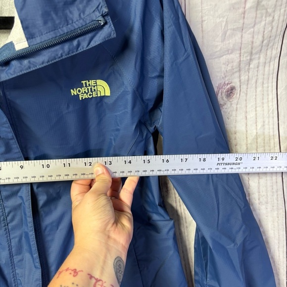 The North Face Shell Women's Blue and Green Zip Up Jacket Small - Picture 8 of 11